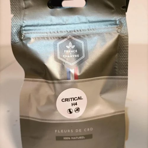 Flores con CBD en bolsa sellada